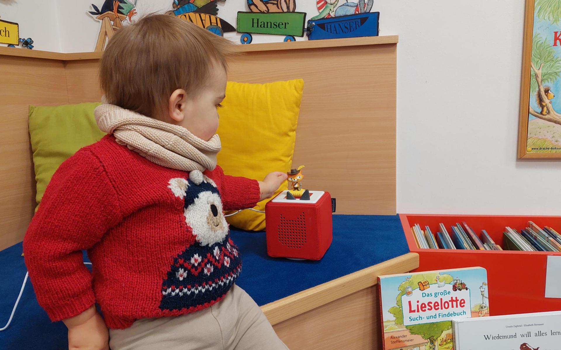 Kind mit Tonie